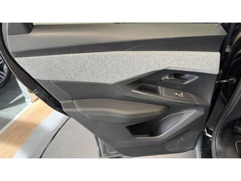 3008 Hybrid 136 GT - Cam&eacute;ra 360 - Si&egrave;ges Chauffants - Entretien P 2024 occasion 60740 Saint-Maximin