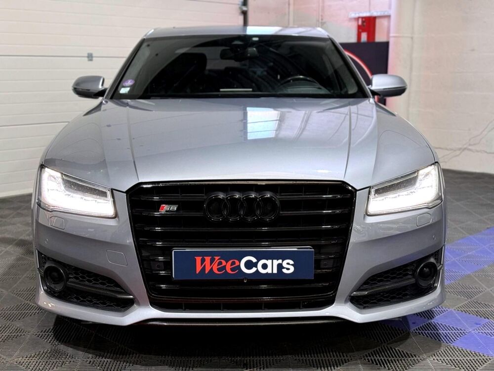 S8 PLUS 4.0 V8 TFSI 605 QUATTRO TIPTRONIC BVA - Toit ouvrant & 2016 occasion 94360 Bry-sur-Marne