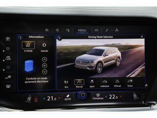 Touareg 3.0 TSI eHybrid 381 Elegance 4Motion Tiptronic 2021 occasion 06550 La Roquette-sur-Siagne