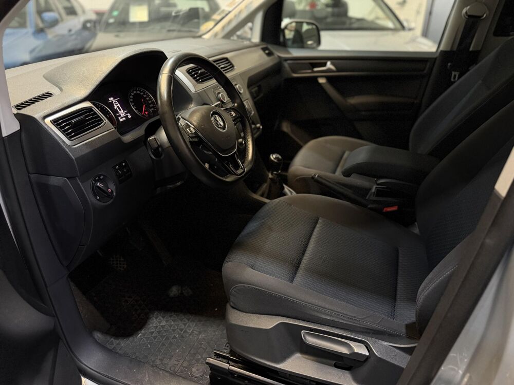 Caddy Maxi 2.0 TDI 102CH 7pl Trendline - GARANTIE 12 MOIS 2019 occasion 94360 Bry-sur-Marne