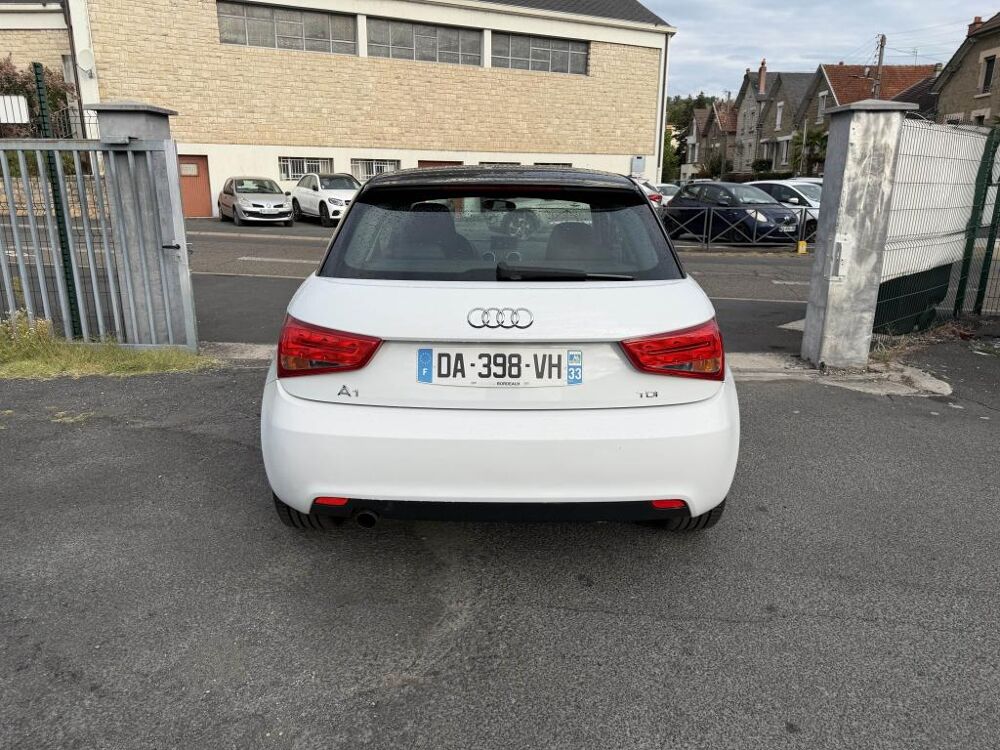 A1 1.6 TDi DPF - 90 S&S Ambiente + clim 2013 occasion 19100 Brive-la-Gaillarde