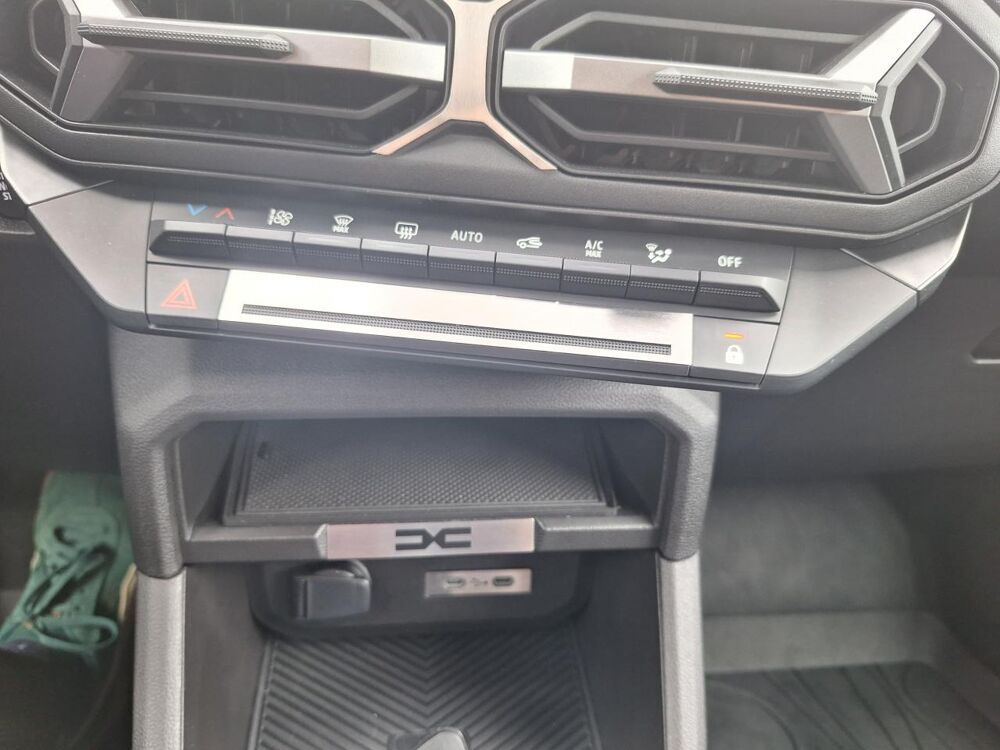 Duster 1.6 140H 95 FULL-HYBRID HYBRID 1.2KWH JOURNEY 4X2 BVA - GARA 2024 occasion 56850 Caudan