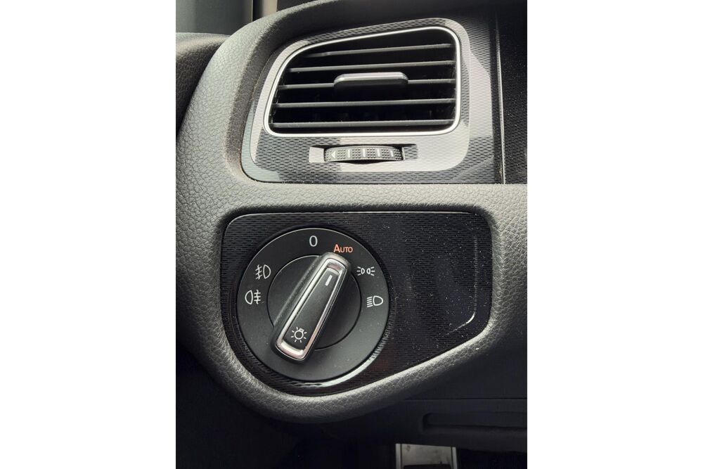 Golf 7 GTD 2.0 TDI 184 CH DSG6-CUIR-CARPLAY-GPS-X&Eacute;NON-SI&Egrave;GES CHAU 2014 occasion 78760 Jouars-Pontchartrain