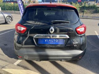 Captur 1.5 dCi - 90 Helly Hansen (Suivi Complet) 2014 occasion 49070 Beaucouz&eacute;