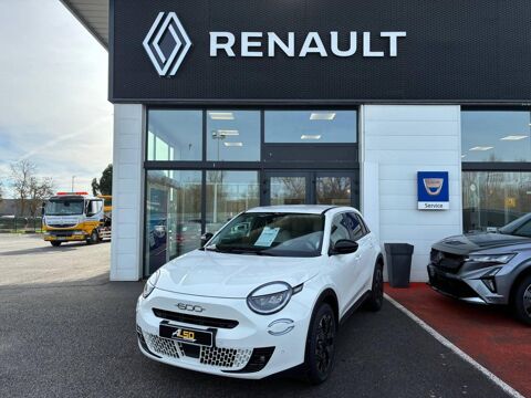 Fiat Fiat 600 1.2 Hybrid - 100 - BV DCT 2023 BERLINE La Prima 2024 occasion Bessi&egrave;res 31660