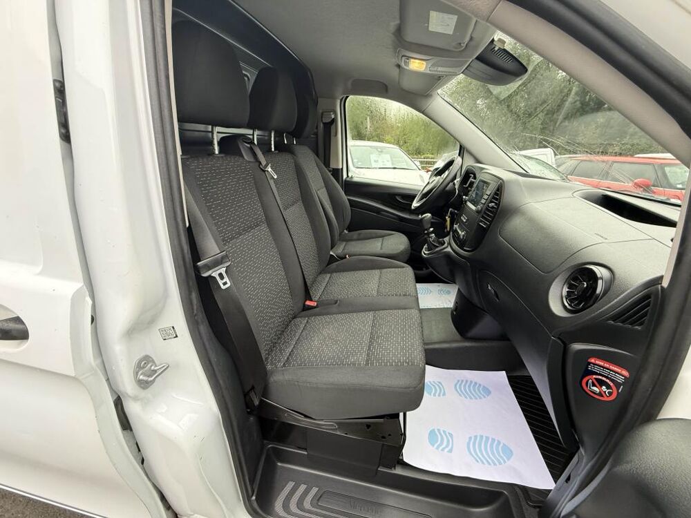 Vito Long 2.8t 110 CDI BlueEfficiency FOURGON First TVA RECUPERA 2021 occasion 19100 Brive-la-Gaillarde
