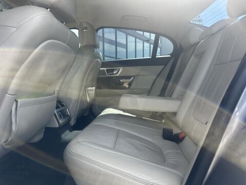 XF 3.0 D V6 S BVA Portfolio PHASE 2 RHD 2012 occasion 33450 Montussan