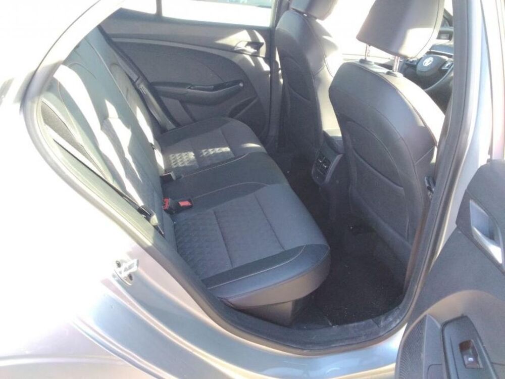 MG3 1.5 Hybrid+ 195 Luxury avec Cam&eacute;ra 360 et Si&egrave;ges chauffants 2025 occasion 35300 Foug&egrave;res