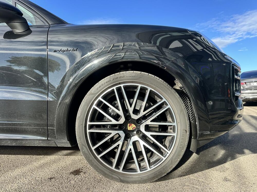 Cayenne E-HYBRID - 3.0 V6 470 - GARANTIE 12 MOIS 2024 occasion 33450 Montussan