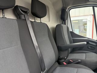 Master Confort F3500 L2H2 2.3 dCi - 145 III FOURGON Fourgon L2H2 T 2022 occasion 71880 Ch&acirc;tenoy-le-Royal