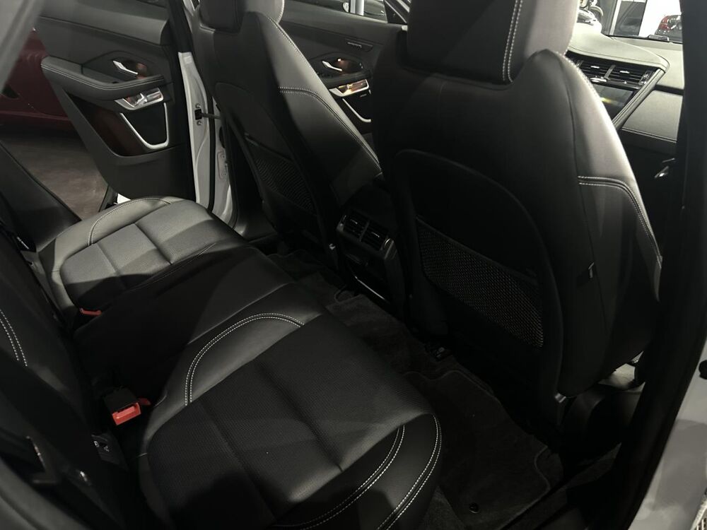E-PACE P300e - PHEV - BVA - Stop/Start - AWD R-Dynamic Black Editi 2022 occasion 47200 Saint-Pardoux-du-Breuil