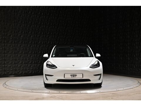 Annonce voiture Tesla Model 3 24990 €