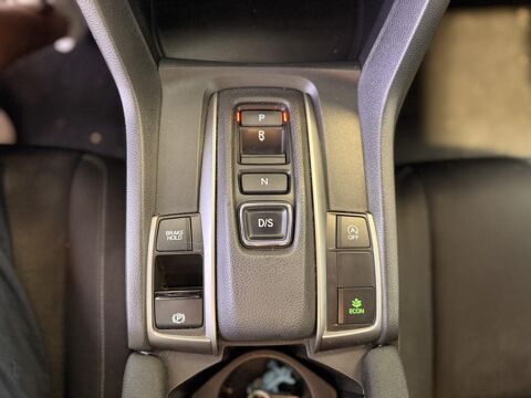 Civic 1.6 IDTEC 120 ch EXECUTIVE BVA - Garantie 12 mois 2019 occasion 16000 Angoul&ecirc;me