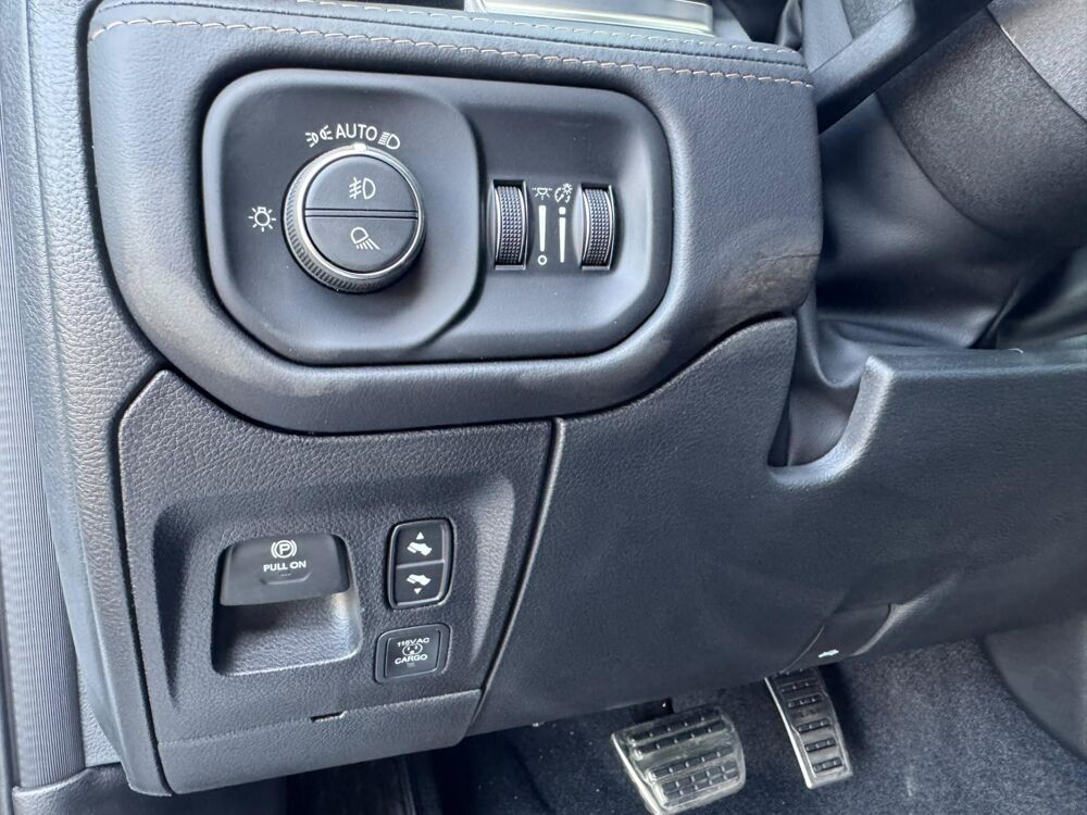 RAM 1500 CREW TUNGSTEN AIR BOX 2026 occasion 91830 Le Coudray-Montceaux