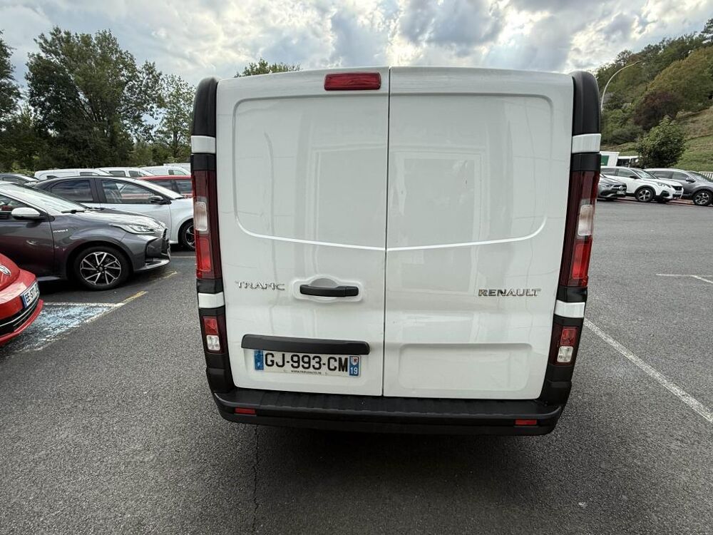 Trafic L1H1 2800 Kg 2.0 Blue dCi - 130 Fourgon Confort TVA RECUPERA 2022 occasion 19100 Brive-la-Gaillarde