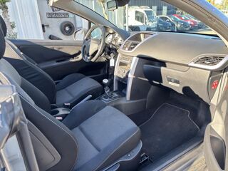 207 CC 1.6i 16V - 120 CC COUPE CABRIOLET Sport PHASE 1 2007 occasion 83490 Le Muy