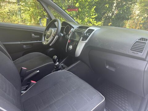 Venga 1.6 CRDi 115 BERLINE Edition 7 2013 occasion 77185 Lognes