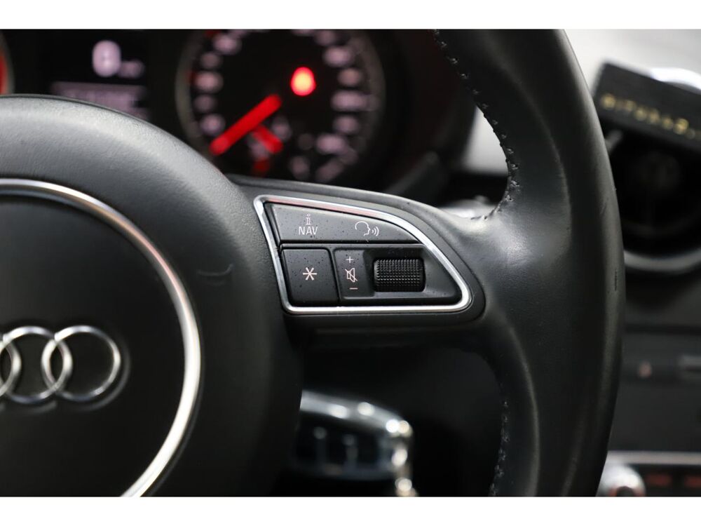 A1 1.0 TFSI ultra 95 Ambition - S-Tronic 2018 occasion 06550 La Roquette-sur-Siagne