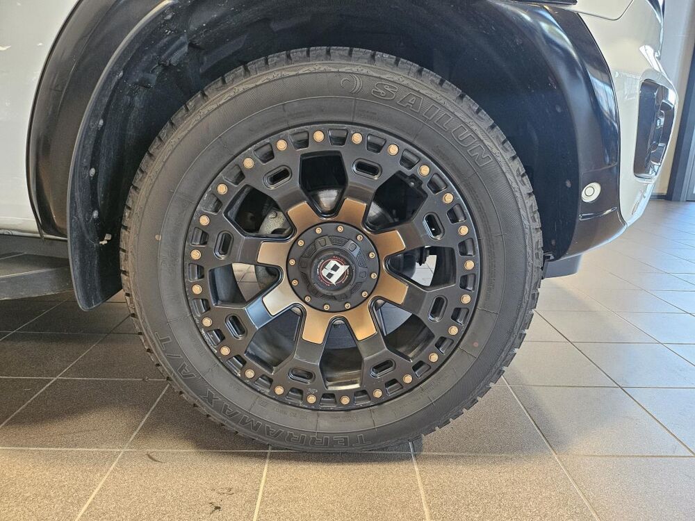 Ranger 2.0 EcoBlue 213 BVA DOUBLE CABINE ALL BLACKS 2023 occasion 26000 Valence