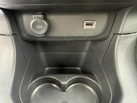 C3 1.5 BlueHDi - 100 S&S Feel gps + clim + radar AR 2018 occasion 19100 Brive-la-Gaillarde
