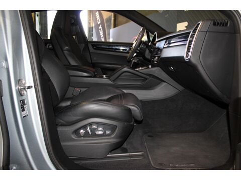 Cayenne Coup&eacute; 3.0i V6 462 BVA E-Hybrid Suivi Porsche Entretien r&eacute;cen 2020 occasion 59493 Villeneuve-d'Ascq