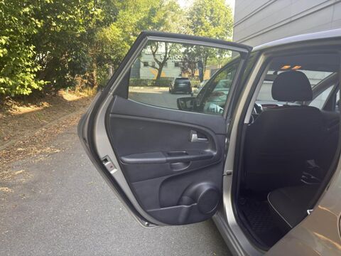 Venga 1.6 CRDi 115 BERLINE Edition 7 2013 occasion 77185 Lognes