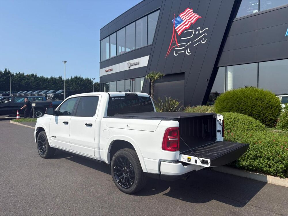 RAM 1500 CREW LIMITED NIGHT EDITION BOX 2025 2025 occasion 91830 Le Coudray-Montceaux