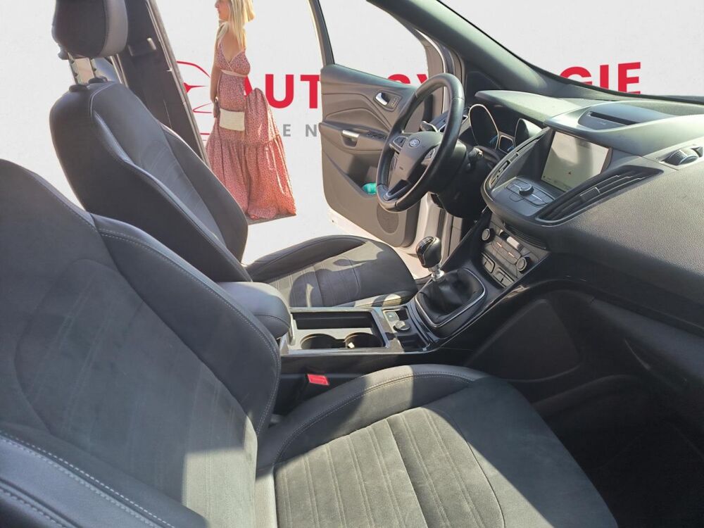 Kuga 2.0 TDCi - 150 4x2 II 2013 ST-Line PHASE 2 2017 occasion 13400 Aubagne