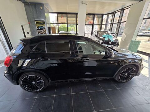 Classe GLA 200 d - BV 7G-DCT - Fascination 4-Matic 2016 occasion 38400 Saint-Martin-d'H&egrave;res