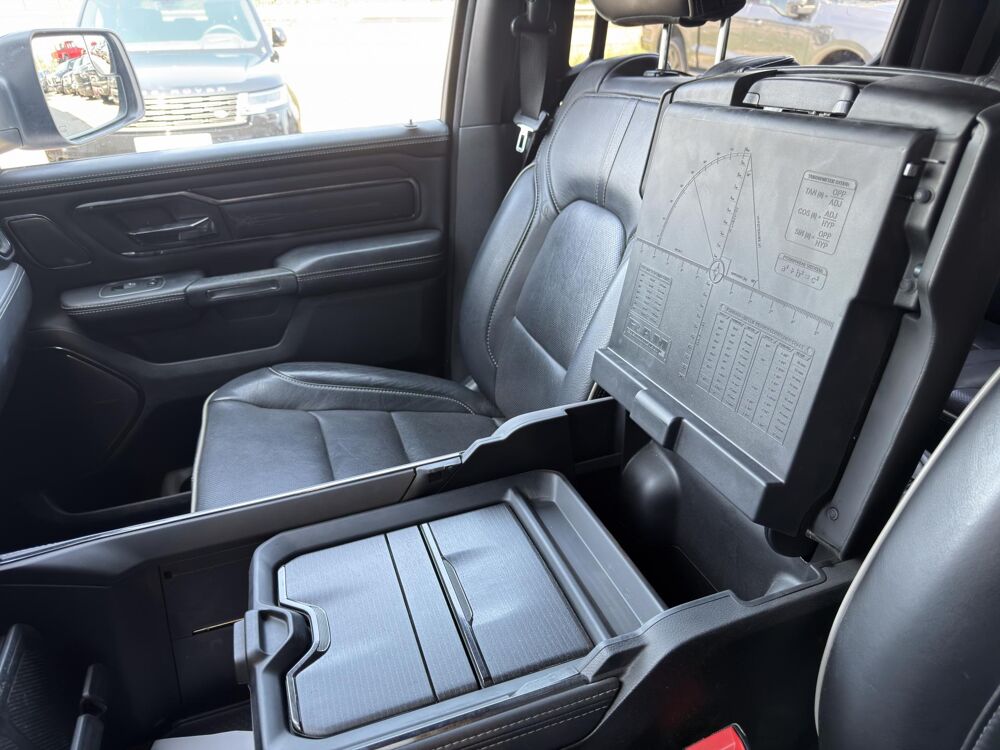 RAM 1500 CREWCAB LIMITED NIGHT EDITION - VENTE A MARCHAND 2022 occasion 91830 Le Coudray-Montceaux