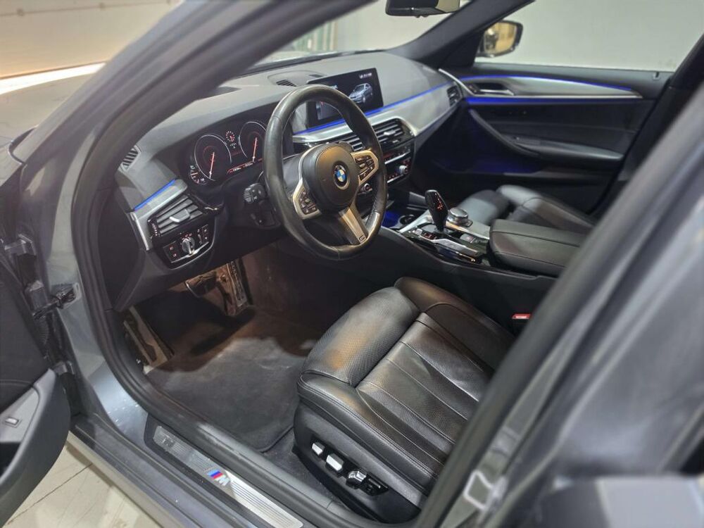 S&eacute;rie 5 530d xDrive - BVA Sport Steptronic BERLINE G30 F90 M Sport 2017 occasion 13760 Saint-Cannat