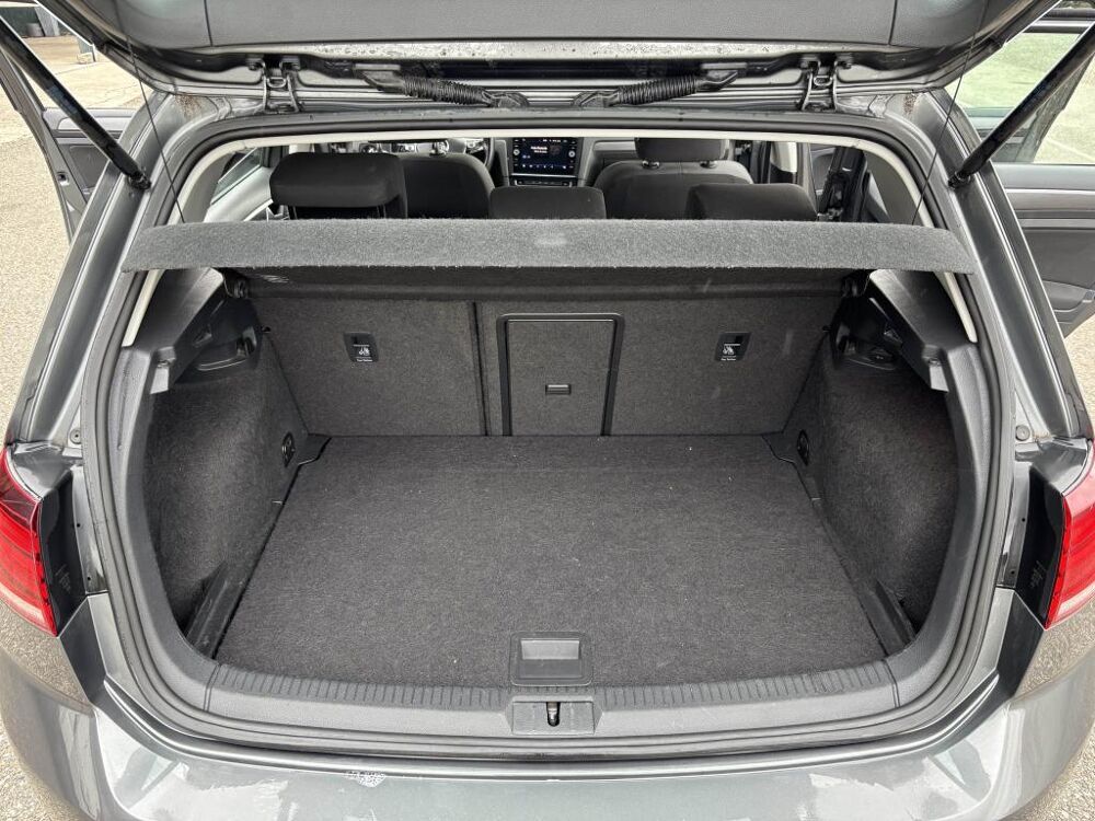 Golf 1.6 16V TDI CR - 115 - BV DSG 7 VII BERLINE Confortline 2017 occasion 47200 Saint-Pardoux-du-Breuil