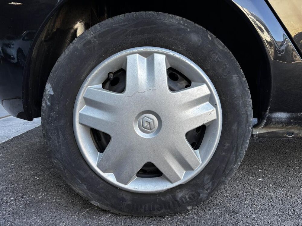 Clio II Campus - 1.2i GPL - 60ch - Authentique Phase 4 - 1&egrave;re M 2008 occasion 76710 Eslettes