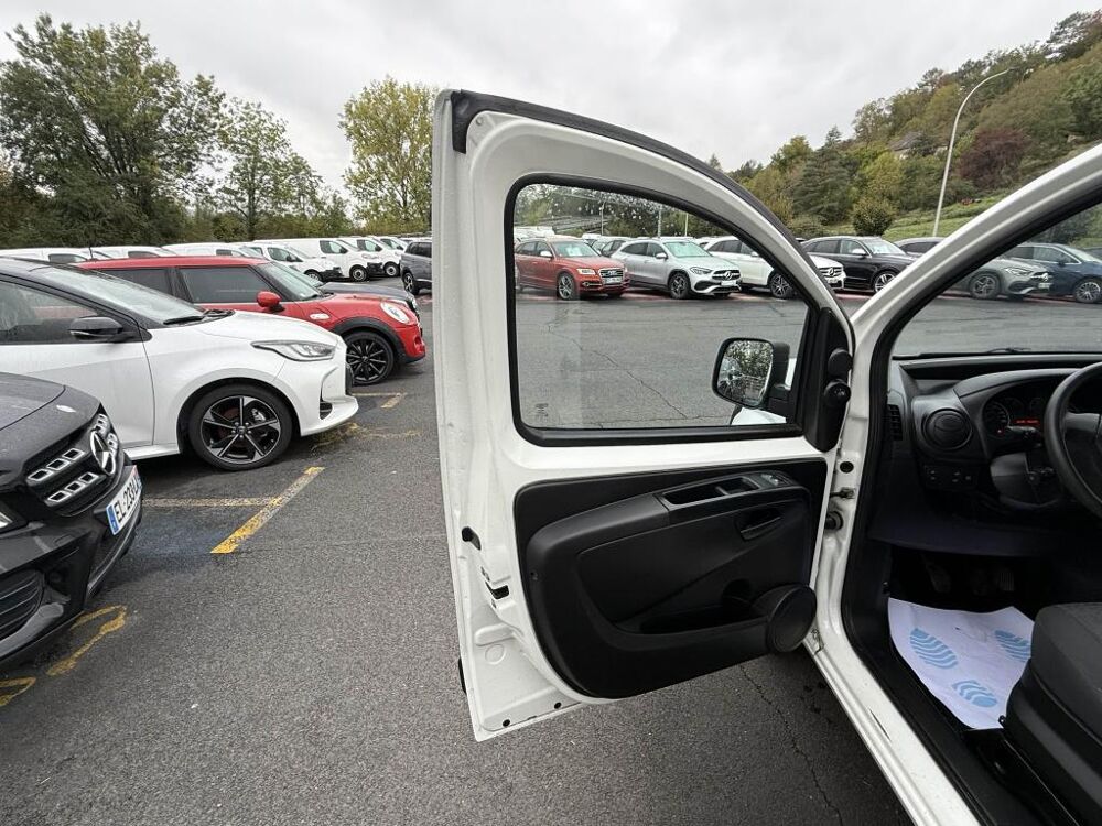Nemo 1.3 HDi 16V FAP - 75 Club - Clim 2012 occasion 19100 Brive-la-Gaillarde