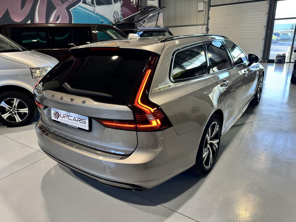V90 II T8 AWD Recharge 303 + 87ch R-Design Expression Geartronic 2021 occasion 26000 VALENCE