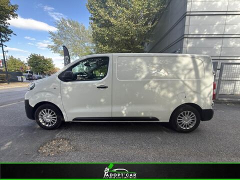 Proace 1.5 120 D-4D - Start&Stop FOURGON Fourgon Medium Start PHAS 2020 occasion 77185 Lognes