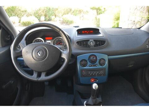Clio 1.2i 16V - 75 III 2007 occasion 06250 Mougins