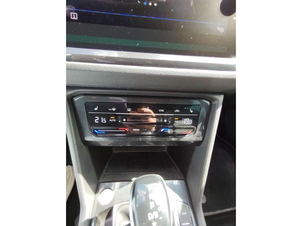 Tiguan R-LINE EXCLUSIVE EHYBRID 245ch DSG6 RECHARGEABLE 2021 occasion 44700 Orvault