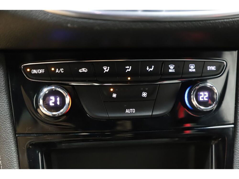 Astra 1.5 CDTI 122 Ultimate BVA K Phase 2 2021 occasion 06550 La Roquette-sur-Siagne