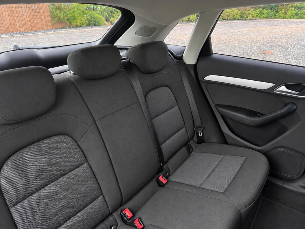 Q3 Quattro 2.0 TDI 150 CH BVA S-tronic Ambiente PH 2-GARANTIE 2016 occasion 33127 Saint-Jean-d'Illac