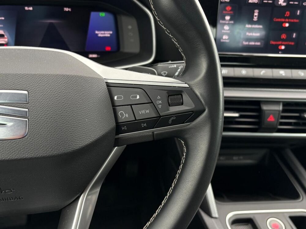 Leon 2.0 TDI 150 DSG7 Business avec Cam&eacute;ra et Apple Car Play 2024 occasion 35300 Foug&egrave;res
