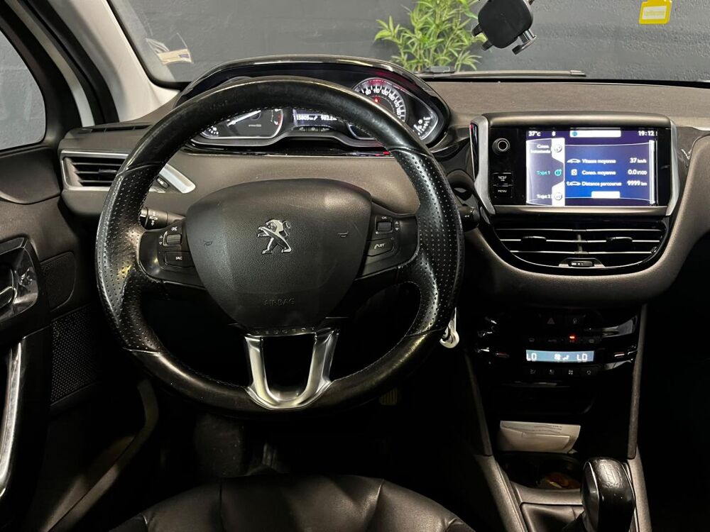 208 1.6 VTI 120CH MOTEUR A CHAINE - ALLURE PACK - GARANTIE 6 MOI 2012 occasion 33700 M&eacute;rignac