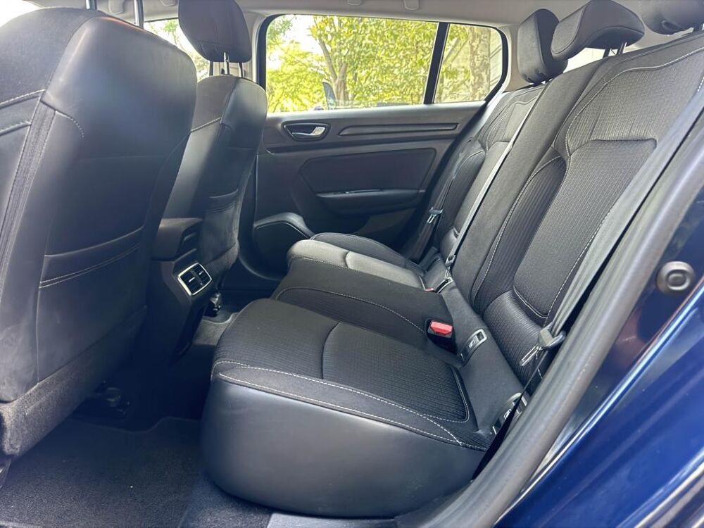 M&eacute;gane Estate 1.5 Blue dCi - 115 IV ESTATE BREAK Business 2019 occasion 77185 Lognes