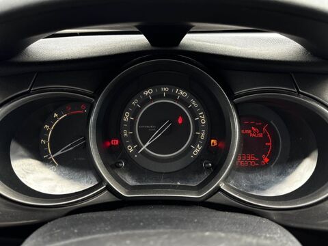 C3 II - 1.6l e-HDi - 92ch - Exclusive Phase 1 - Garantie 12 moi 2012 occasion 76710 Eslettes