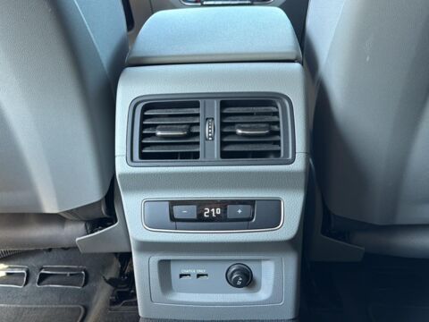 Q5 50 tfsi e 299 business executive quattro s tronic 7 2022 occasion 85150 Les Achards