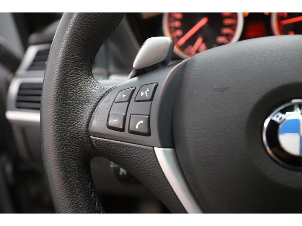 X6 xDrive 40d E71 Luxe - BVA Steptronic 2010 occasion 06550 La Roquette-sur-Siagne