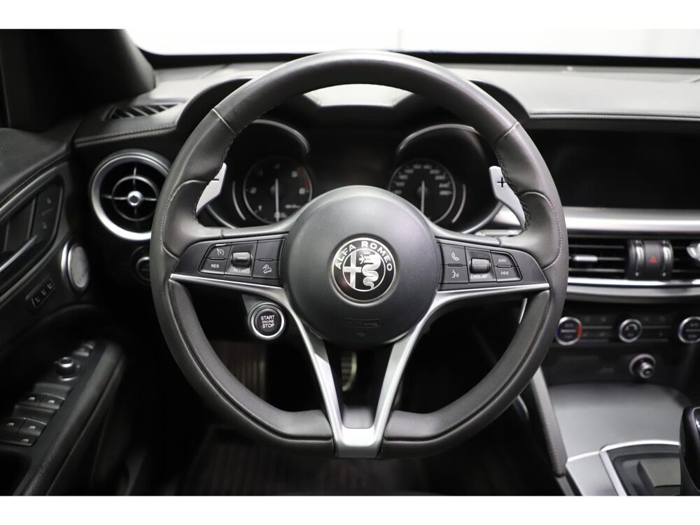 Stelvio 2.2 D 180 Sport Edition Q4 - BVA 2018 occasion 06550 La Roquette-sur-Siagne