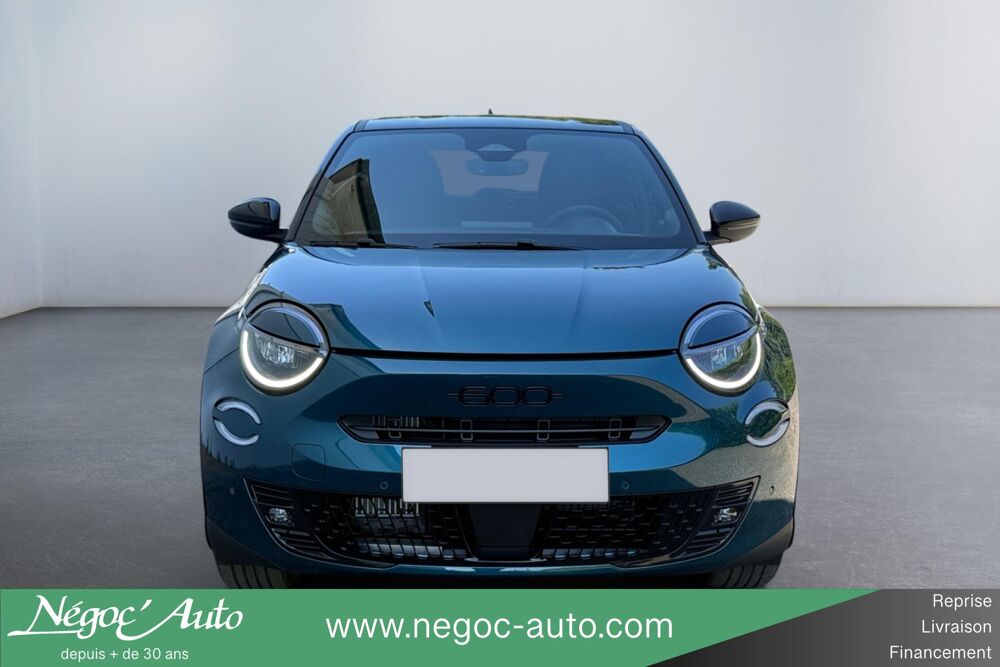 Fiat 600 1.2 HYBRID 145 SPORT E-DCT6 MY26 2026 occasion 38550 Clonas-sur-Var&egrave;ze