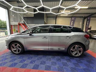 DS5 2.0 BlueHDi 16V 180 BV EAT6 BERLINE Sport Chic 2016 occasion 33370 Artigues-pr&egrave;s-Bordeaux
