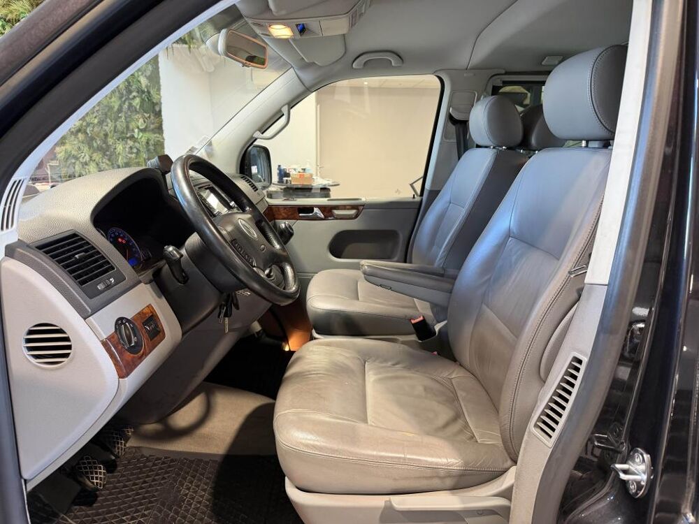 MULTIVAN T5 2.5 TDI 174 HIGHLINE 4MOTION 7P 2005 occasion 26000 VALENCE